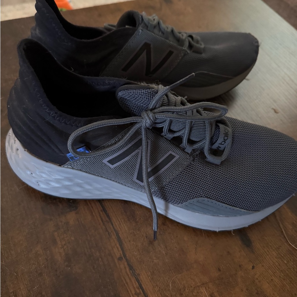 New Balance Men's Gray Running Shoes